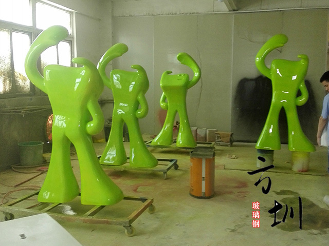 出口新加坡抽象玻璃鋼卡通雕塑