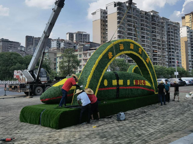 城市廣場(chǎng)裝飾綠雕植物雕塑
