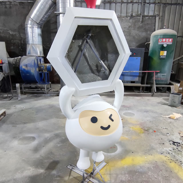 體育公園玻璃鋼卡通雕塑