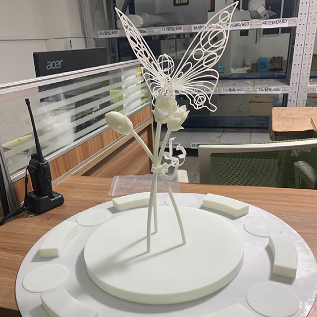 購(gòu)物商場(chǎng)不銹鋼七彩蝴蝶雕塑